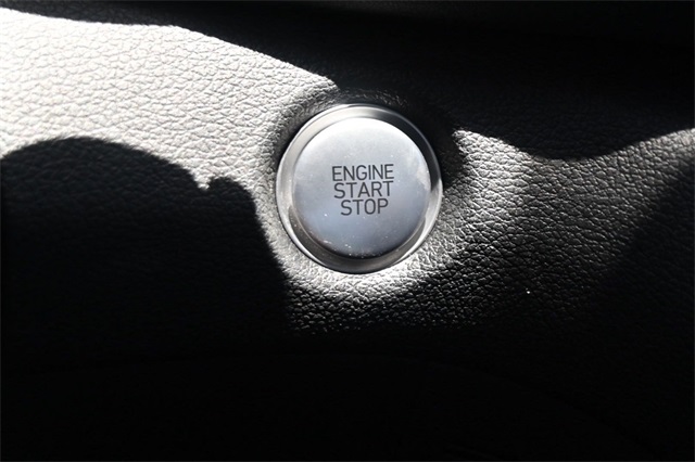 Vehicle image 24 of 29