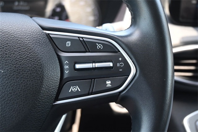 Vehicle image 28 of 29