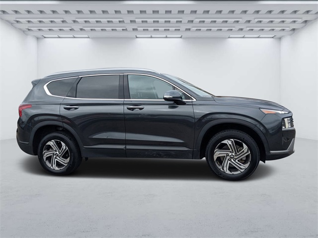 Vehicle image 4 of 29