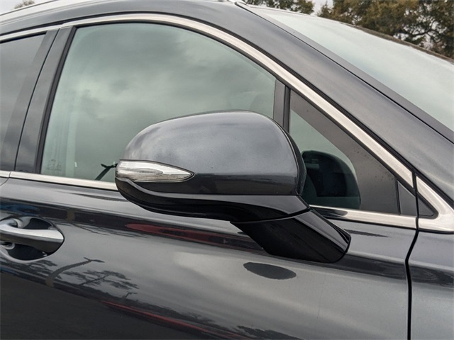 Vehicle image 11 of 29