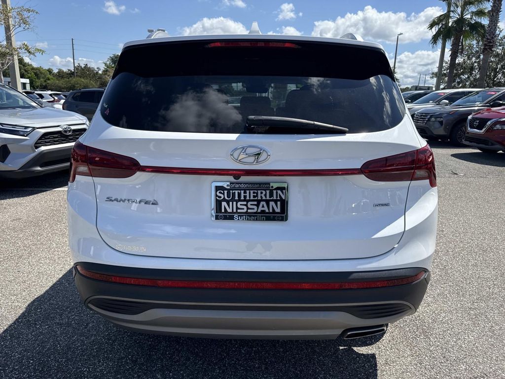 2023 Hyundai Santa Fe SEL Image 10 of 34