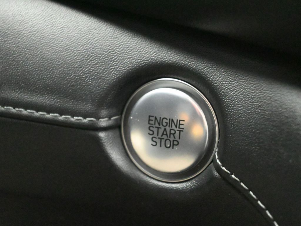 Vehicle image 44 of 52