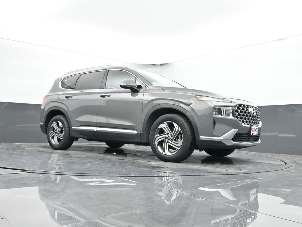 Vehicle image 7 of 52