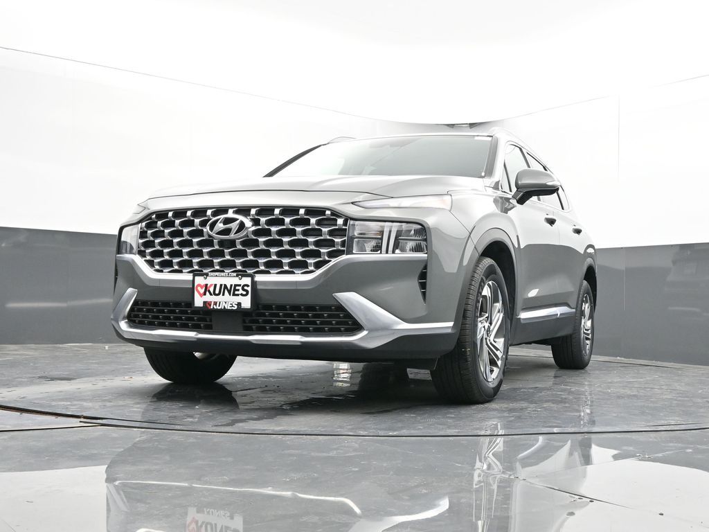 Vehicle image 3 of 52