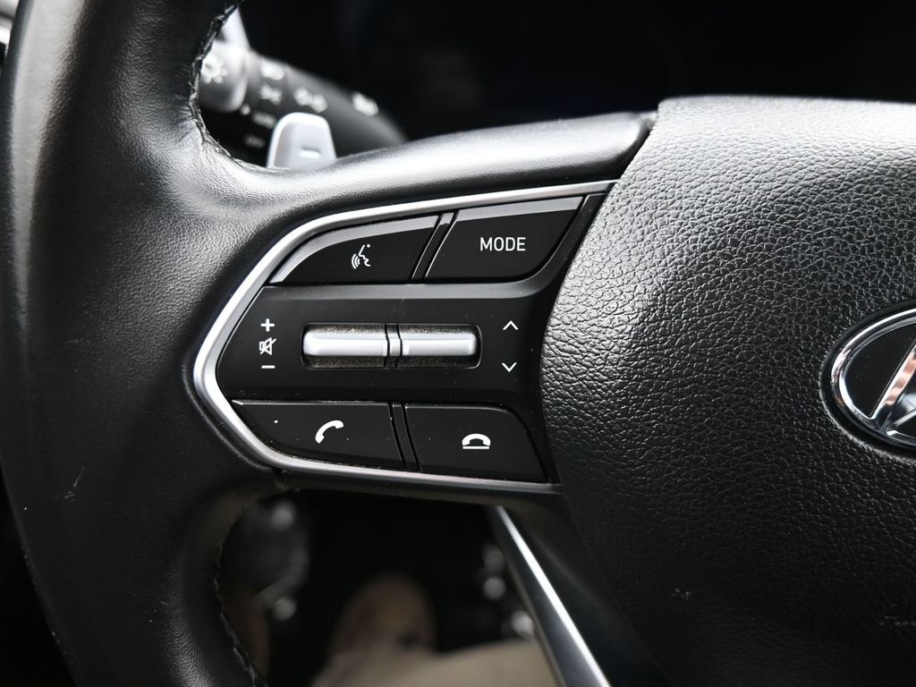 Vehicle image 51 of 52