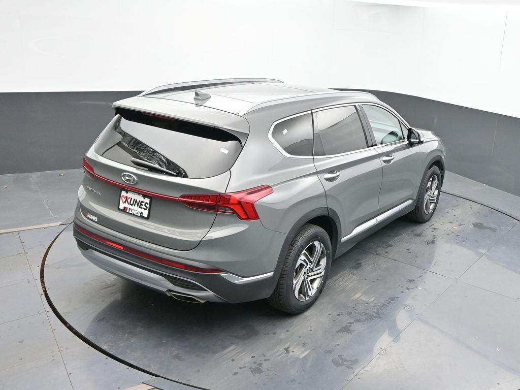 Vehicle image 14 of 52