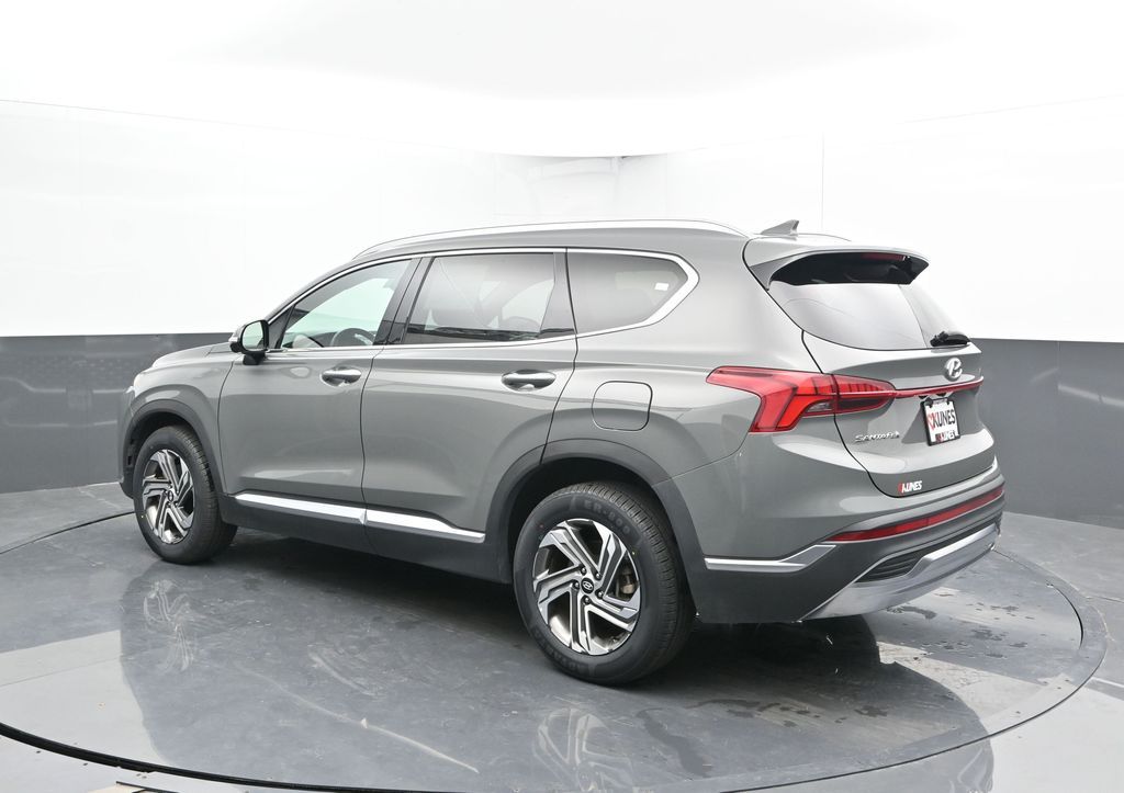 Vehicle image 24 of 52
