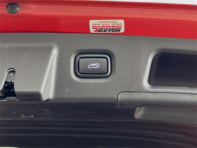 Vehicle image 28 of 44