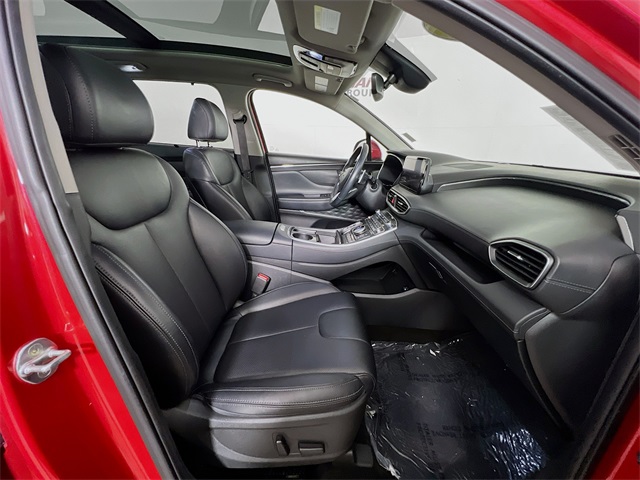 Vehicle image 43 of 44