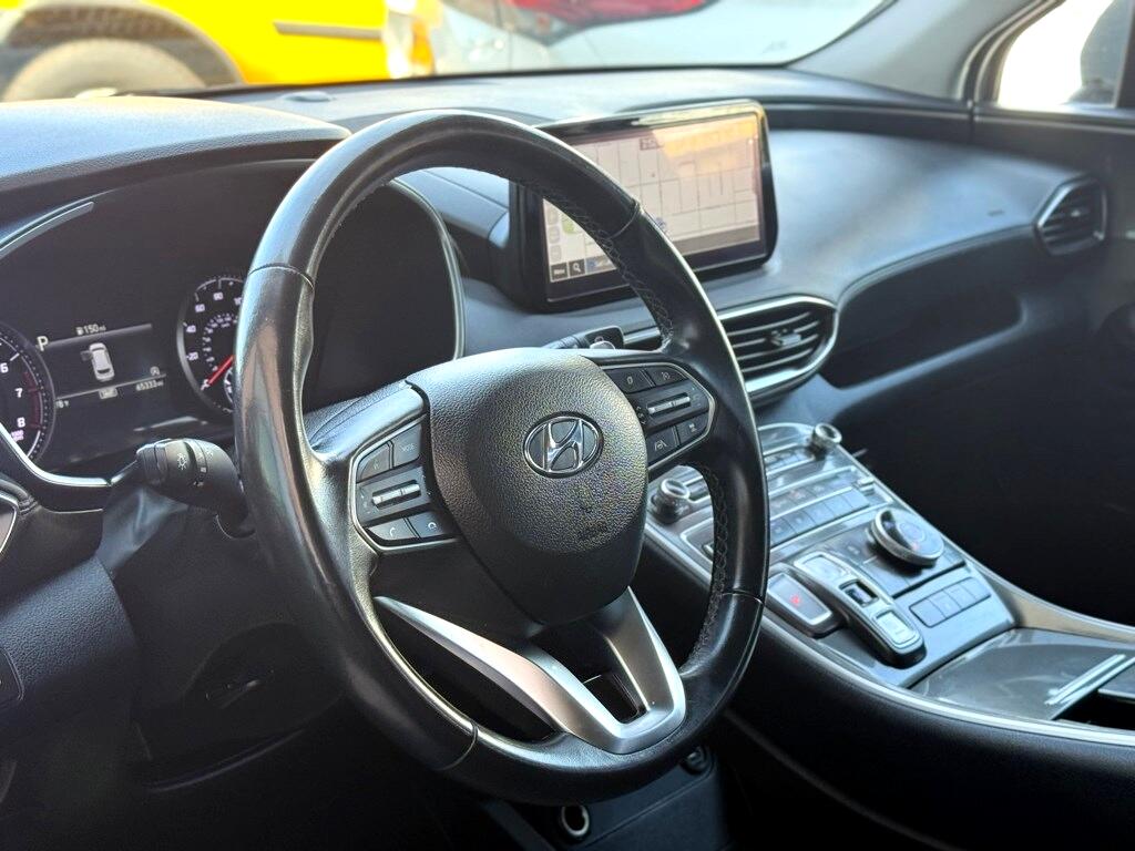 Vehicle image 18 of 48