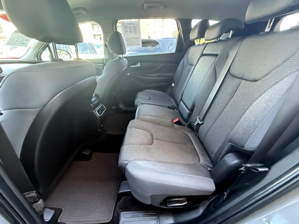Vehicle image 23 of 48