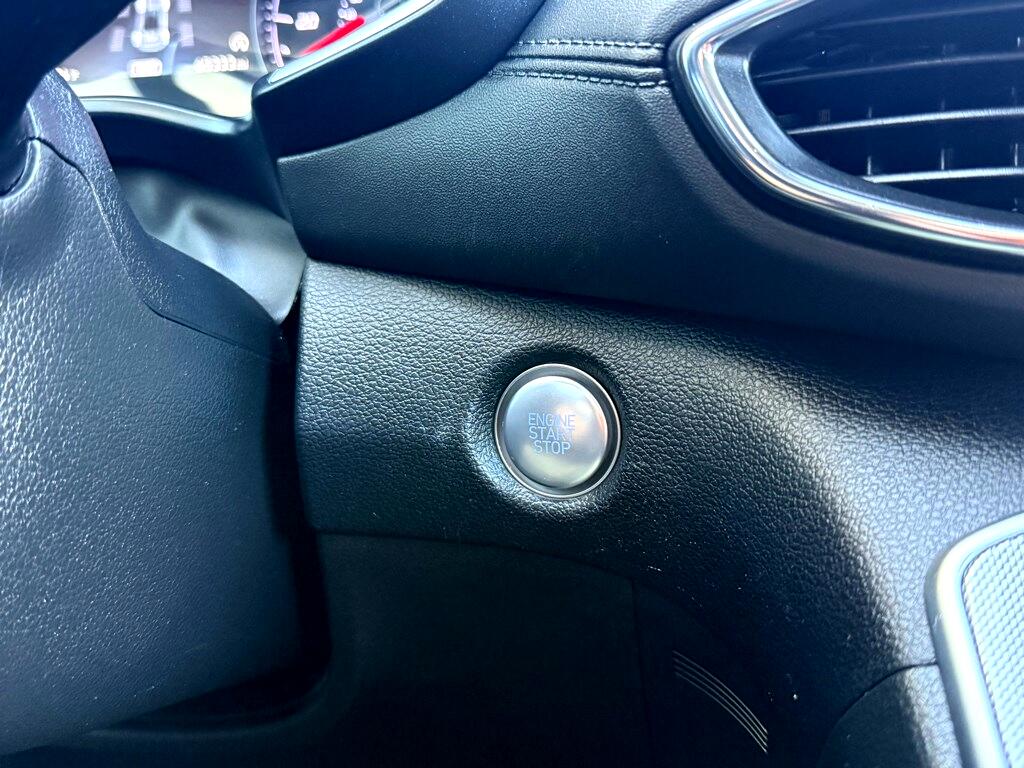 Vehicle image 41 of 48