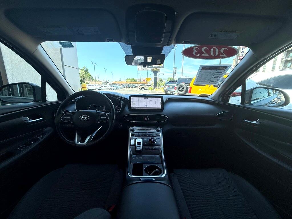 Vehicle image 26 of 48