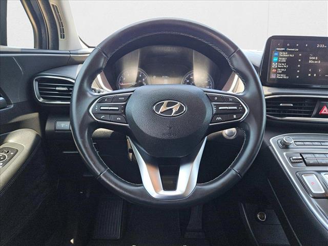 Vehicle image 15 of 23