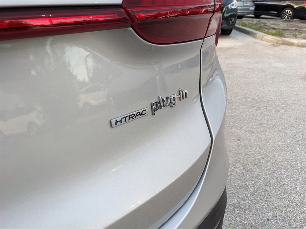Vehicle image 12 of 39