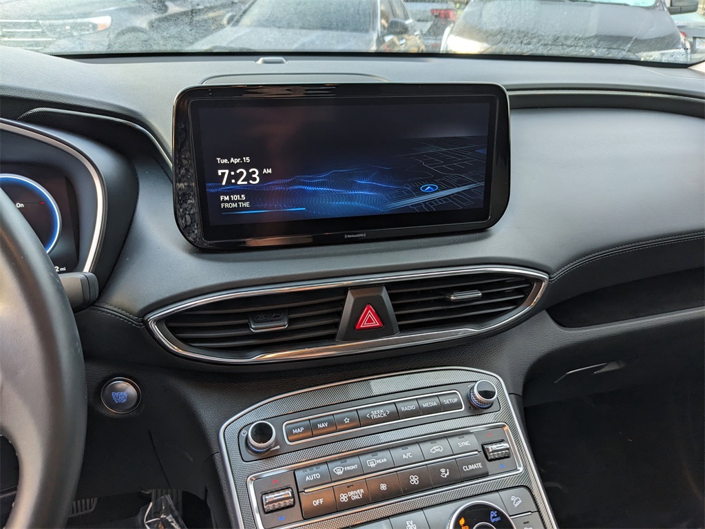 Vehicle image 24 of 39