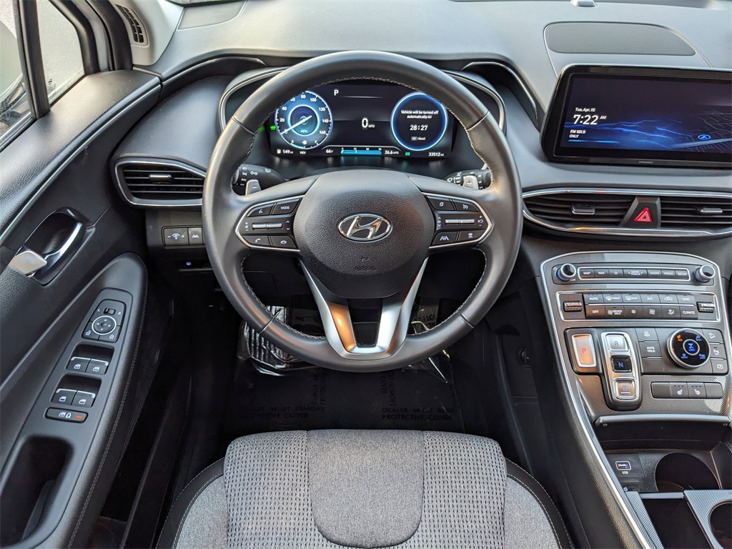 Vehicle image 17 of 39