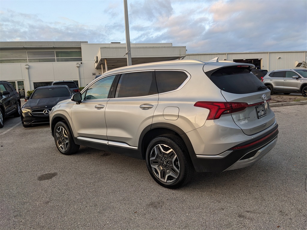 Vehicle image 8 of 39