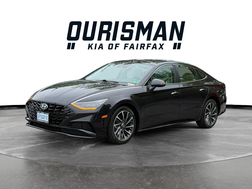 2023 Hyundai Sonata Limited Image 1 of 36