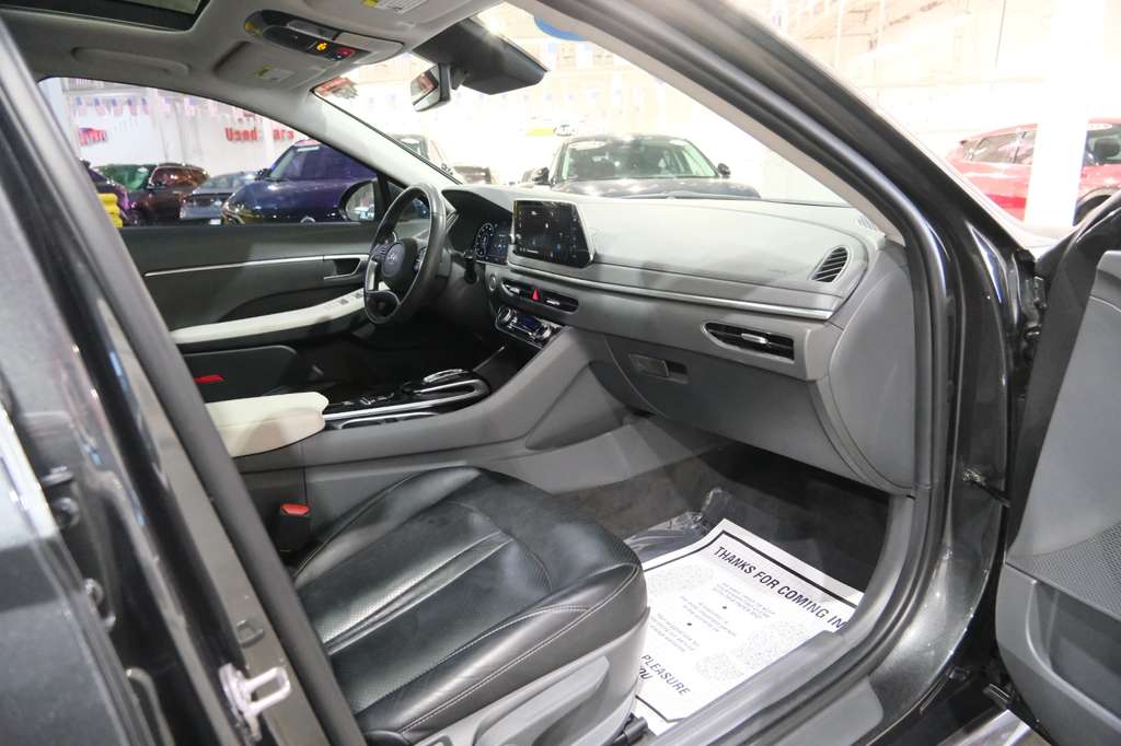 2023 Hyundai Sonata SEL Image 25 of 30