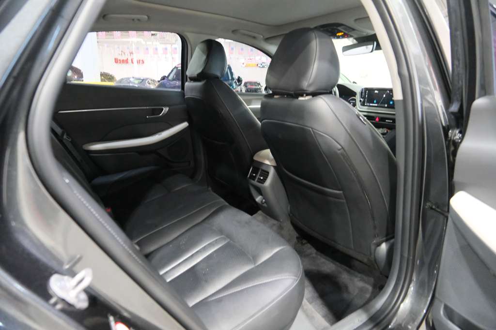 2023 Hyundai Sonata SEL Image 14 of 30