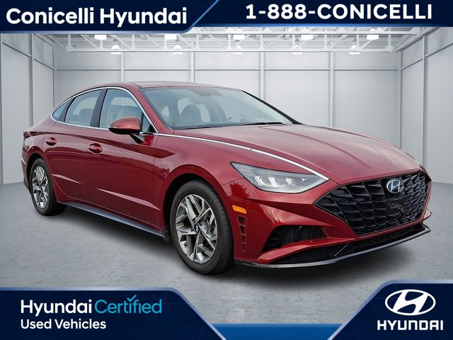 2023 Hyundai Sonata SEL Image 2 of 30