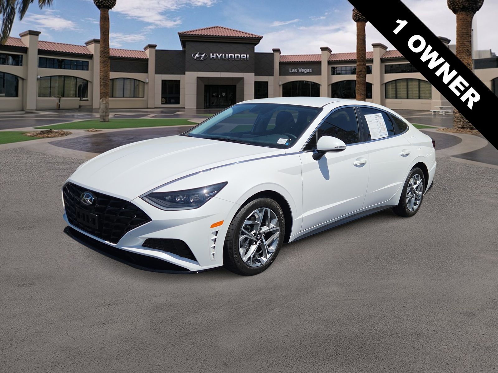 2023 Hyundai Sonata SEL Image 1 of 30
