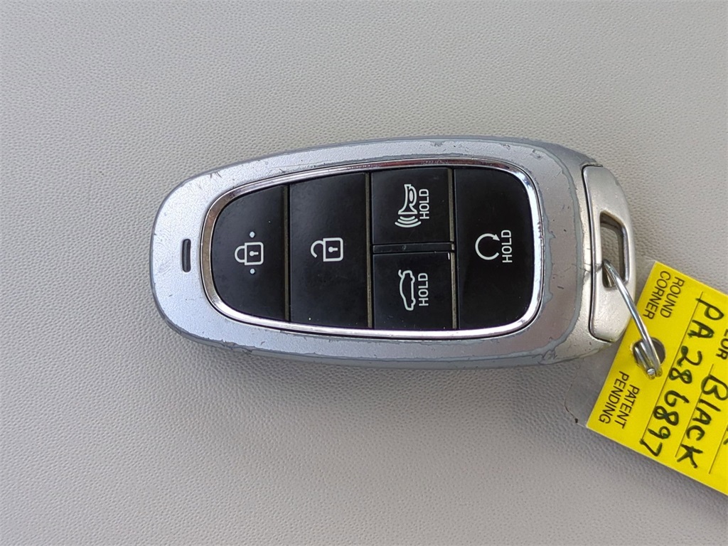 Vehicle image 5 of 34