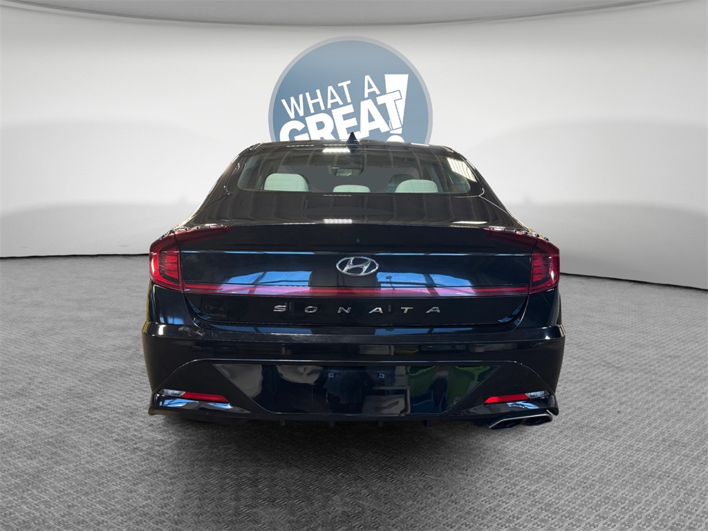 2023 Hyundai Sonata SEL Image 6 of 32