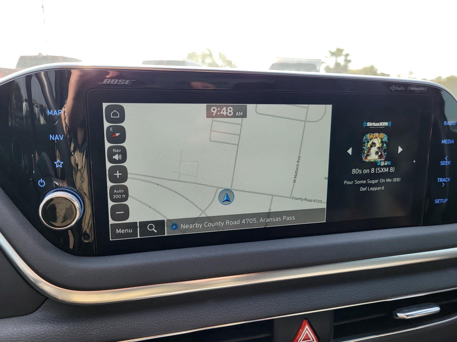 Vehicle image 21 of 29