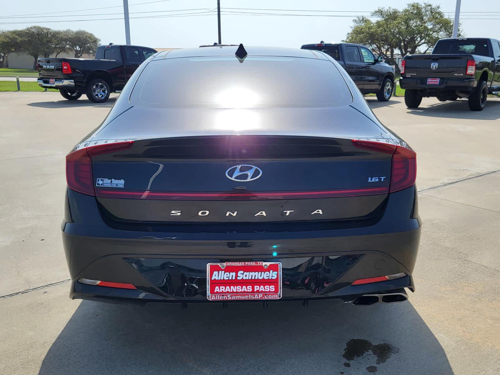 Vehicle image 5 of 29
