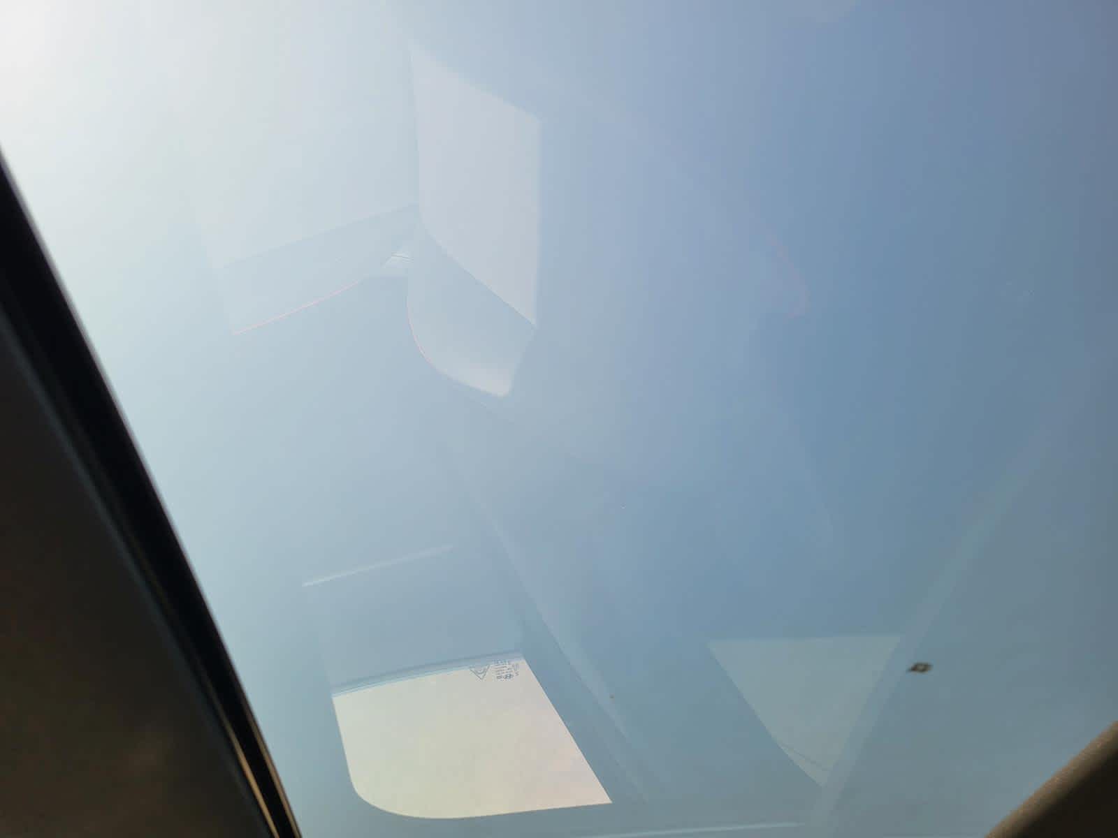 Vehicle image 26 of 29