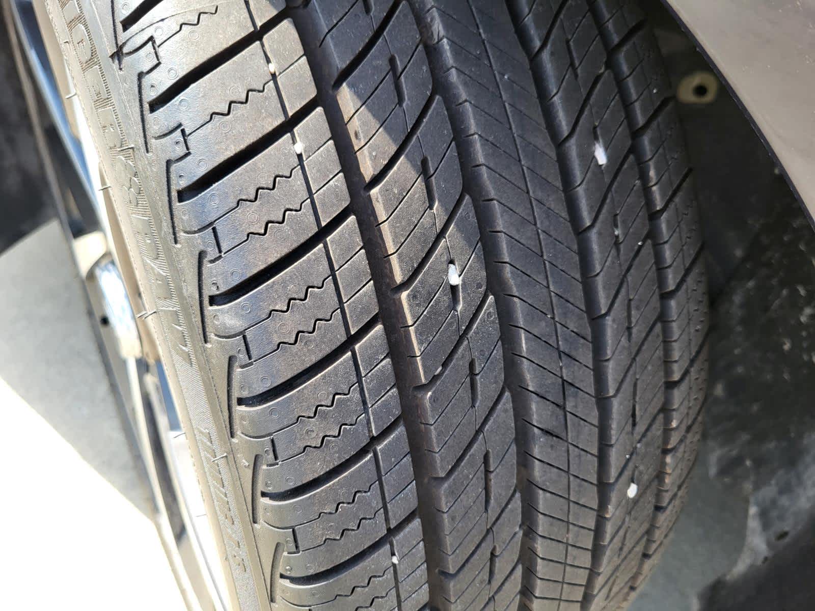 Vehicle image 28 of 29