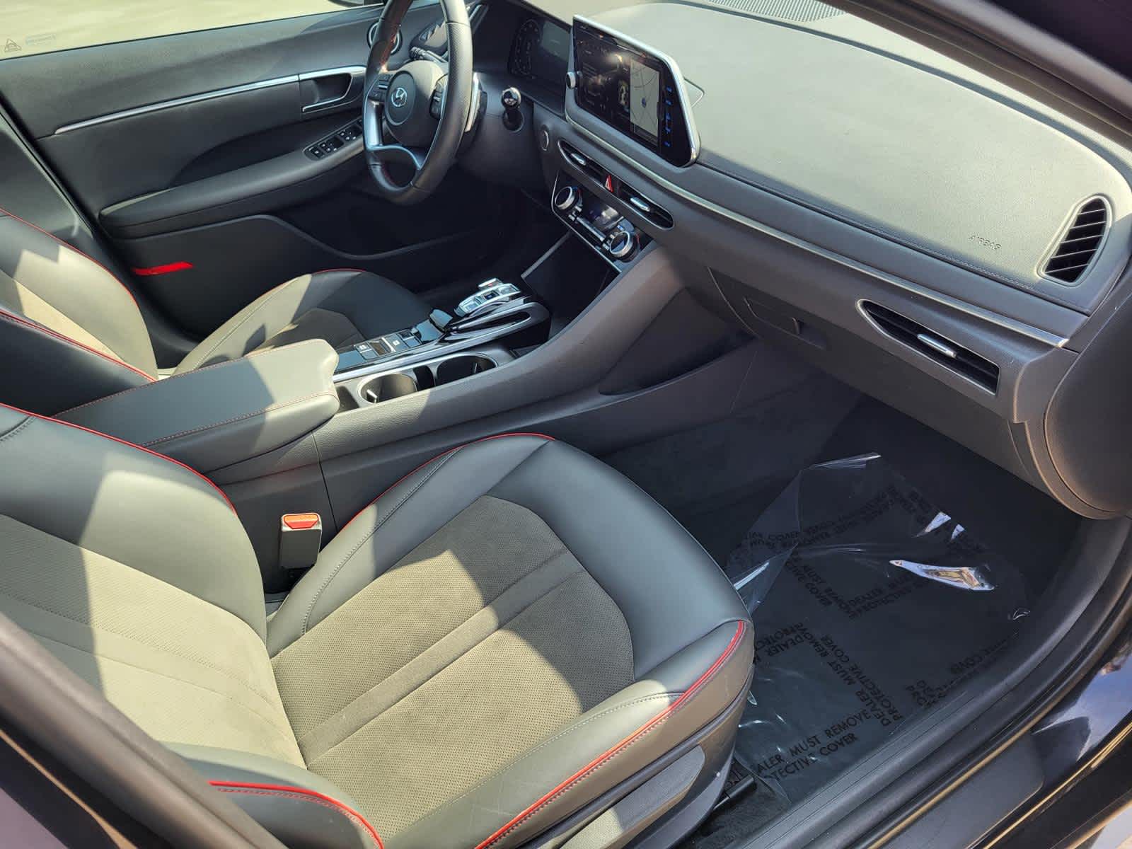 Vehicle image 9 of 29