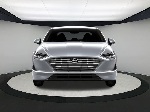 Vehicle image 4 of 17
