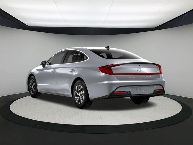Vehicle image 13 of 17