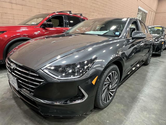 Vehicle image 1 of 33