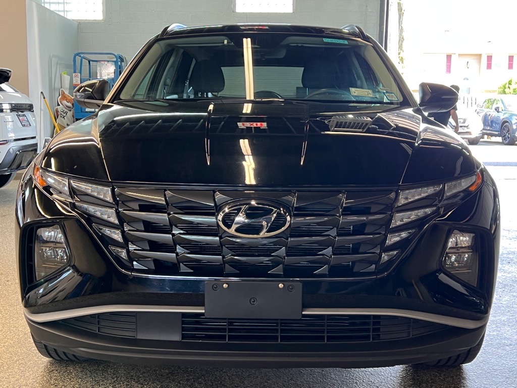 Vehicle image 2 of 22