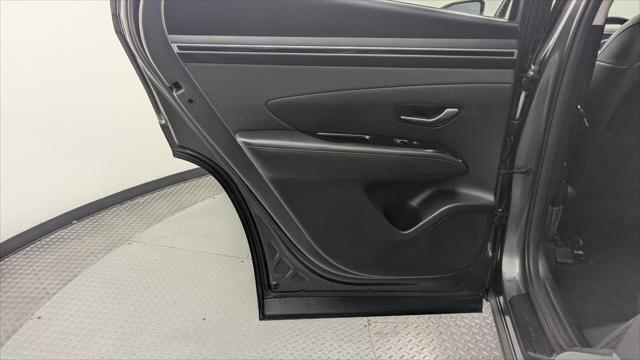 2023 Hyundai Tucson Limited Image 26 of 35