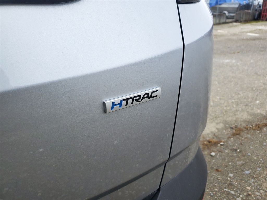 Vehicle image 14 of 31
