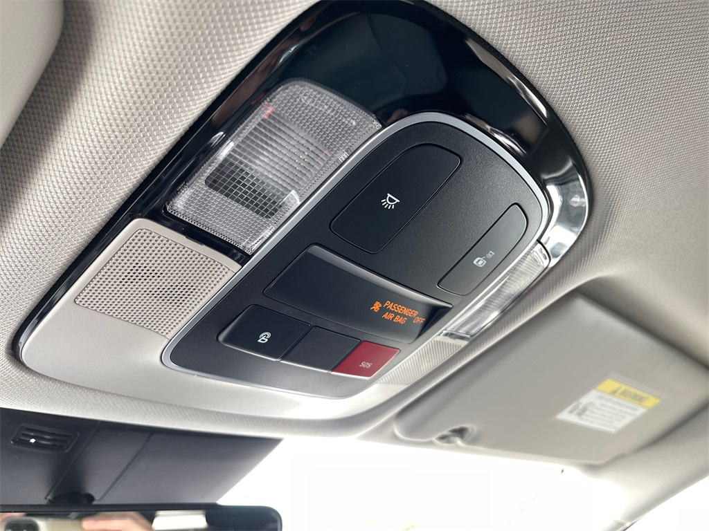 Vehicle image 23 of 23