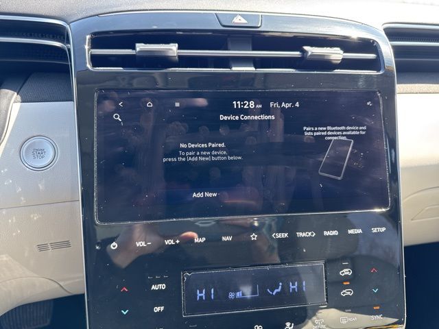 Vehicle image 24 of 34