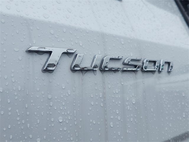 2023 Hyundai Tucson Plug-In Hybrid Limited Image 16 of 20