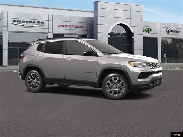 Vehicle image 6 of 18