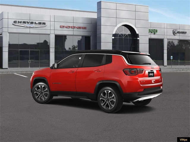 Vehicle image 14 of 18