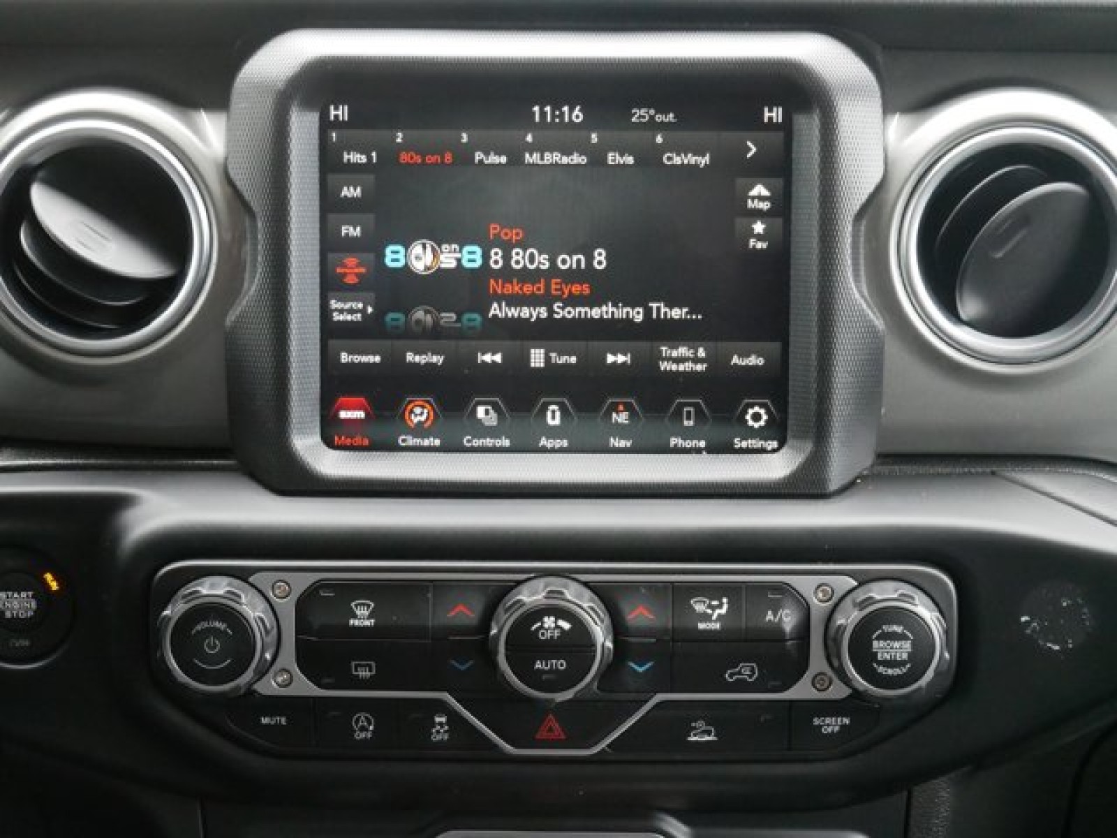Vehicle image 11 of 27