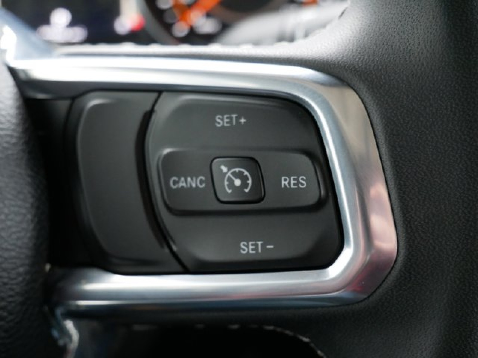 Vehicle image 20 of 27