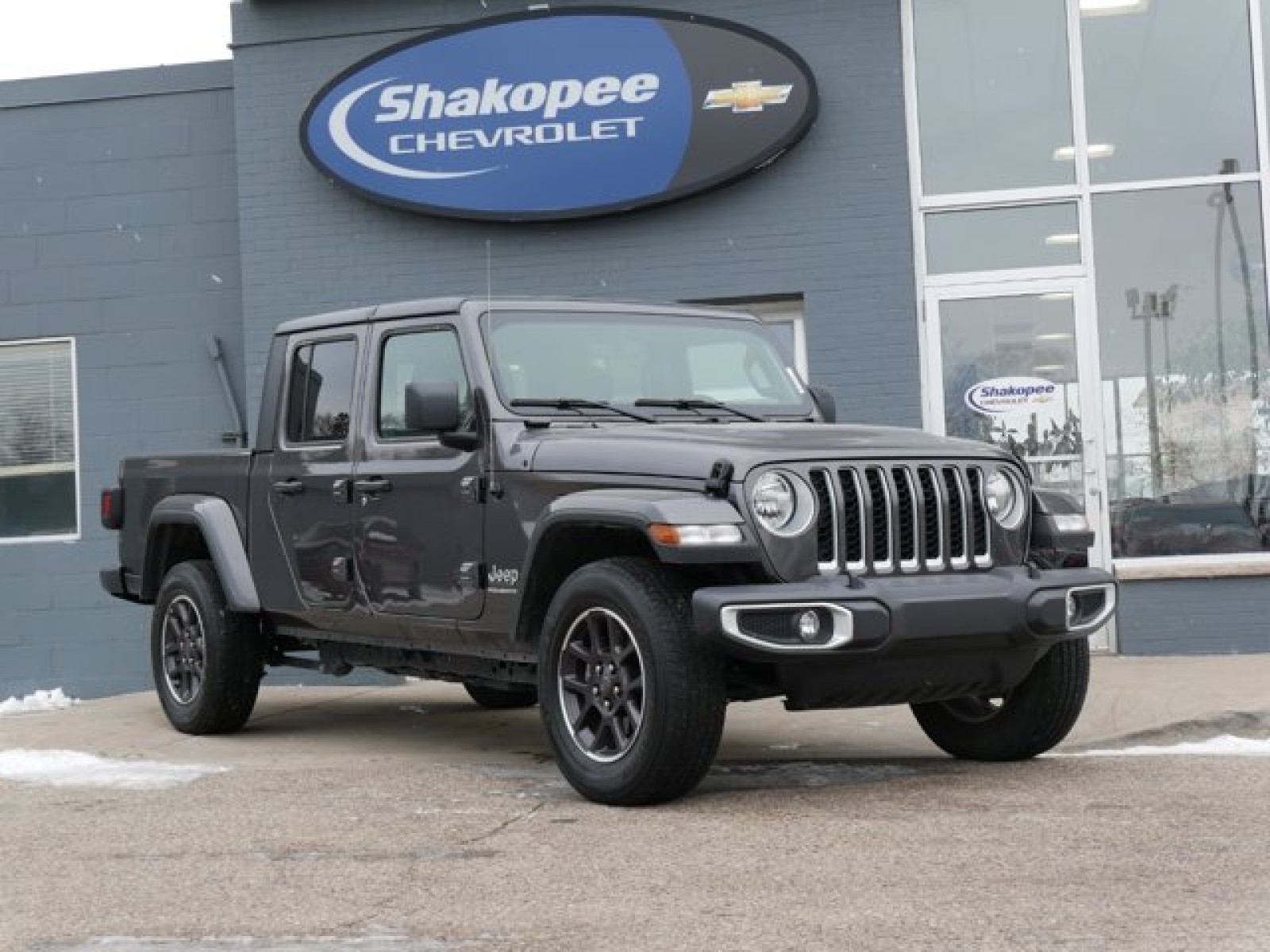 Vehicle image 3 of 27