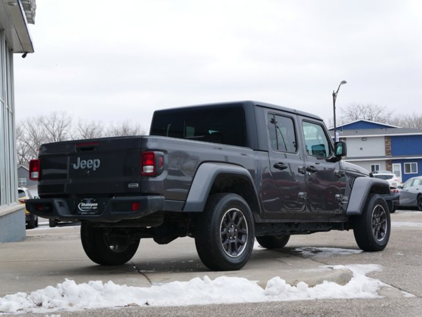 Vehicle image 5 of 27