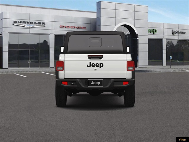 Vehicle image 10 of 23